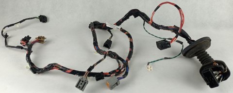 Instalacja drzwi przednich L Dodge Durango 2007-2009 56055211AE