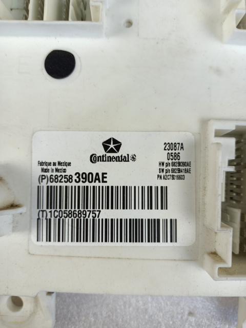 Moduł BCM Jeep Grand Cherokee 68258390AE
