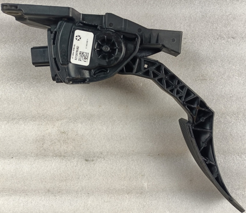 Pedał przyspieszenia Dodge Durango 2011-2013 52124785AD