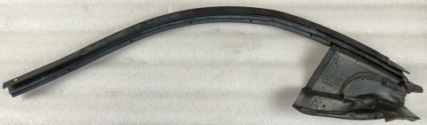Uszczelka drzwi R Toyota Solara 2004-2008 67865-06010