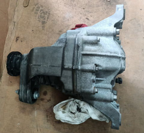 Dyfer, most tył Dodge Durango 2014-2015 68060039AF