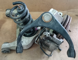 Zawieszenie przednie R (m.in. wahacz dolny, górny, sprężyna, amortyzator) Dodge RAM 2013-2014 04877158AD