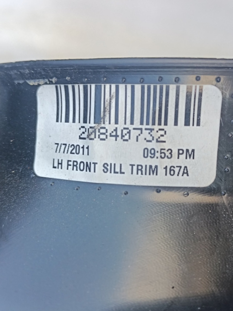 Listwa progowa L przód Cadillac CTS 2011-2015 20840732