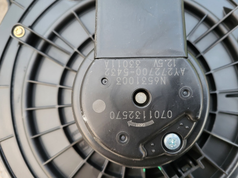 Nagrzewnica Chrysler 300 2012 0701132570