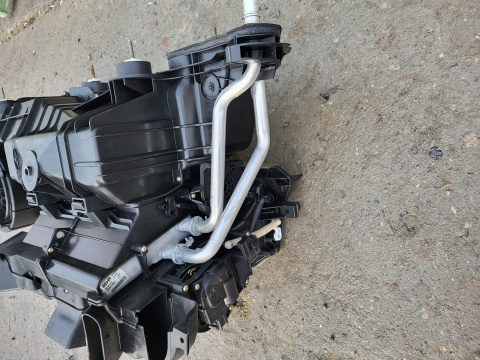 Nagrzewnica Chrysler 300 2012 0701132570