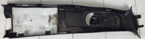 Panel osłona słupka lewe Dodge Durango 2011-2016 1GP93DX9AG