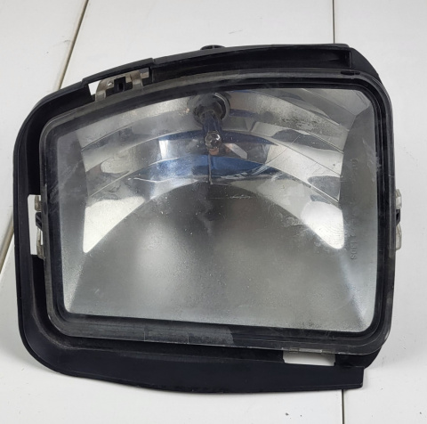 Halogen prawy Dodge RAM 2014+ 320480