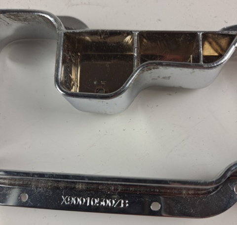 Ramka panelu środkowego, shiftera zmiany biegów Jeep Grand Cherokee 2011-2014 X90010500ZB