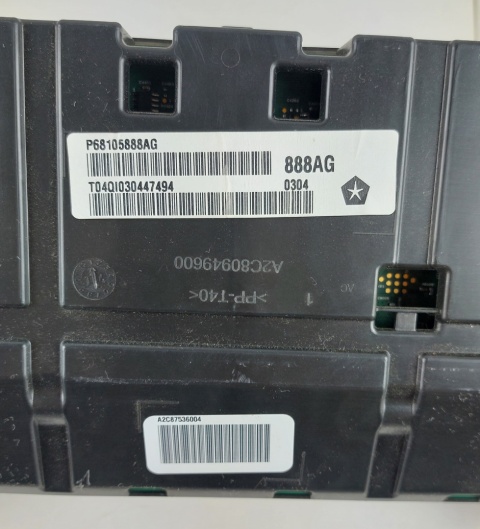Zegary Jeep Cherokee 2014 68105888AG