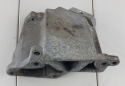 Łapa mocowanie silnika prawe Chrysler 300 2012-2019 04726028AB