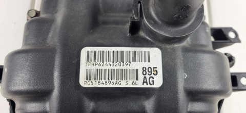 Pokrywa zaworów lewa + czujnik wałka rozrządu Dodge Durango 2014 05184895AG