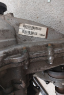 Reduktor skrzynia rozdzielacza wał Dodge Durango 2014-2015 52123725AA