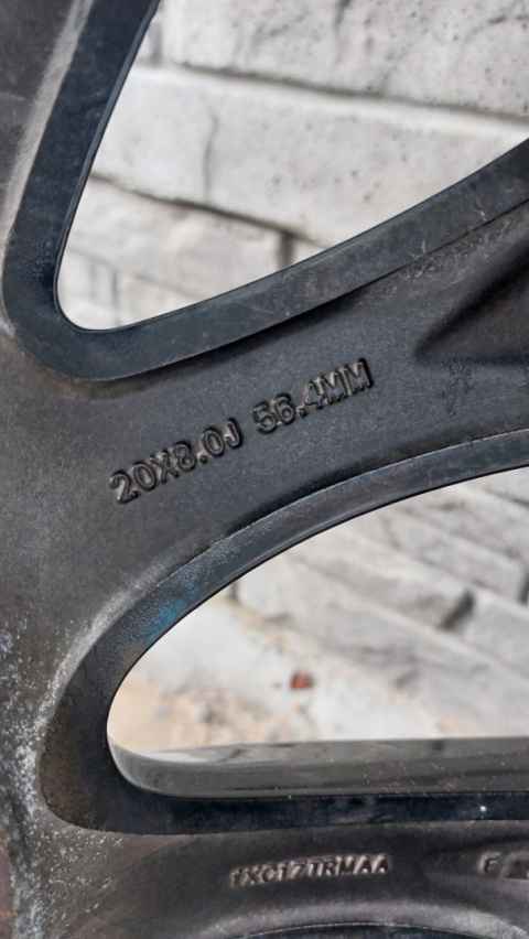 Koła 265/50R20 Komplet Dodge Durango 2018
