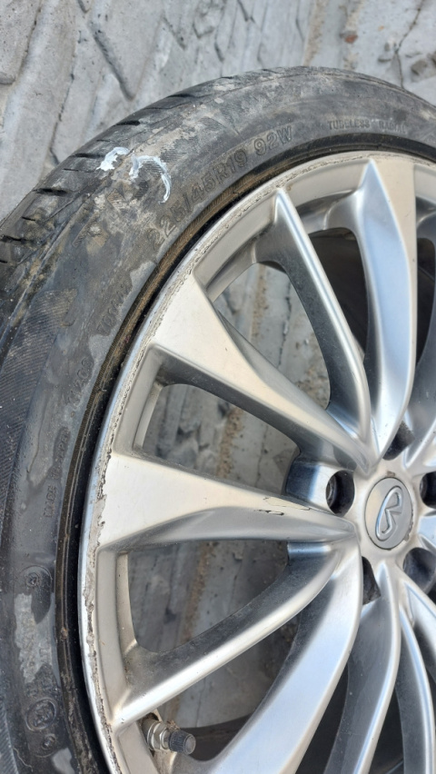 Koła alufelgi 225/45R19 5x114,3 Infiniti