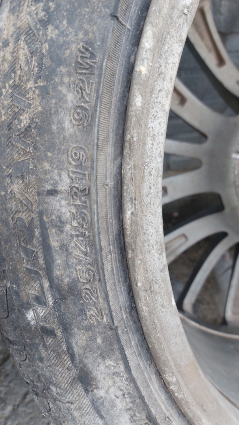 Koła alufelgi 225/45R19 5x114,3 Infiniti