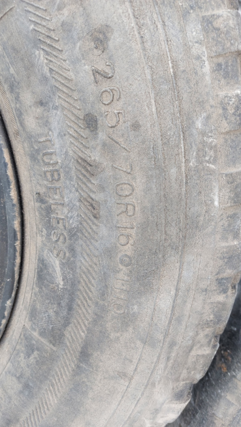 Koła alufelgi 265/70R16 6x139,7 Komplet Mitsubishi L200