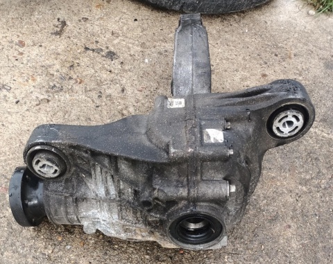 Most reduktor dyferencjał przedni Dodge Durango 2011-2015 68154503AB