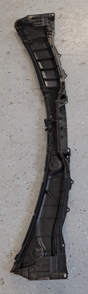 Podszybie przednie lewe prawe Infiniti GX37 2010-2016 66863JK61A 66862JK61A