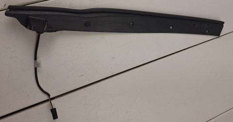 Listwa klapy bagażnika prawa Dodge Durango 2011-2023 04816648AD