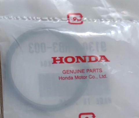 Oring króćca gaźnika 33.5X30 HONDA XL125 Varadero CBF125 XR125L XLR125 CLR125 CG125 NX125 TL125 91304-HB3-003