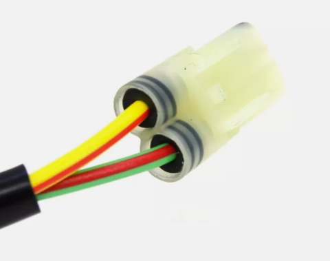 Oryginalny przekaźnik rozrusznika TRX 400/450/500 OEM 35850-HM7-000