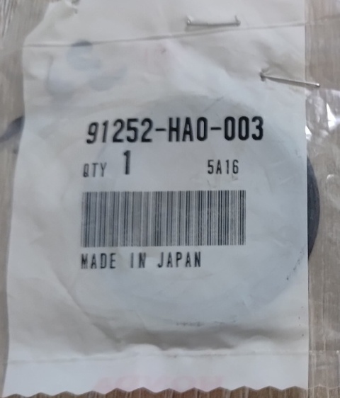 Uszczelniacz dyferencjału HONDA TRX350 500 1996-2006 91252-HA0-003