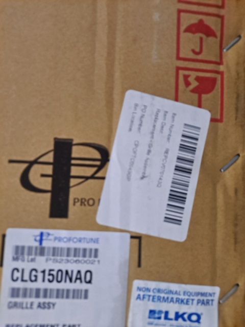 Grill atrapa chłodnicy Chevrolet Silverado 2014-2015 PS23060021 CLG150NAQ