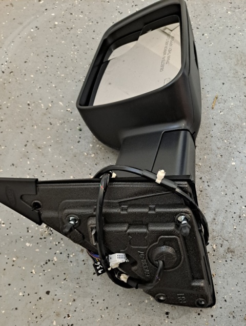 Lusterko prawe Dodge RAM 1500 2019-2022 5ZK44KXJAH