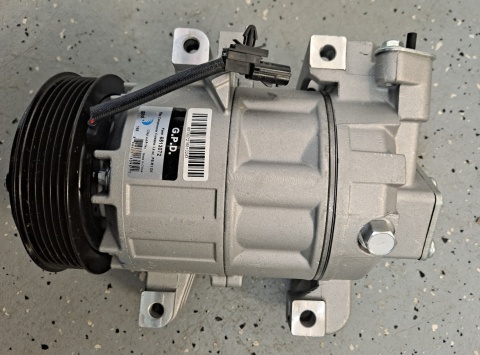 Sprężarka klimatyzacji Nissan Altima 2013-2017 6513072