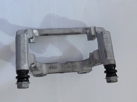 Jarzmo hamulca Mercedes GL ML 2006-2019 A1664230206