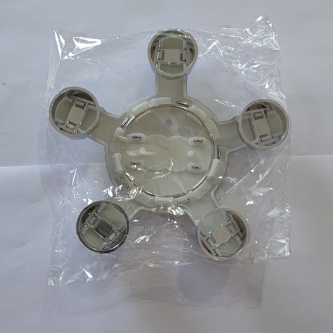 Dekielek pajączek Audi 4F0 601 165 N