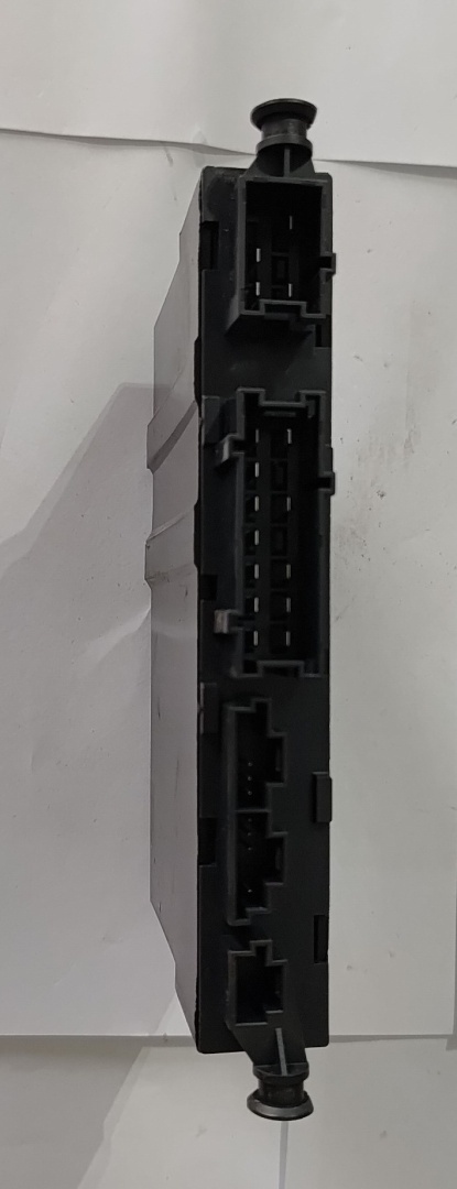 Moduł sterownik przedniego lewego fotela Dodge Durango Jeep Grand Cherokee Gladiator 2014 2020-2021 68464647AA 