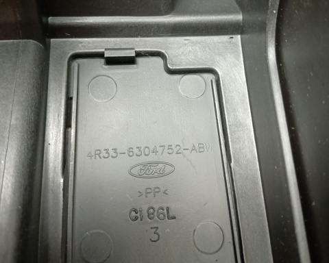 Tunel środkowy Ford Mustang