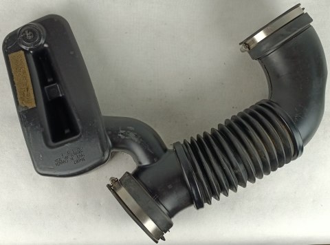 Wąż filtra powietrza Dodge Durango 2004-2007 53032796AA